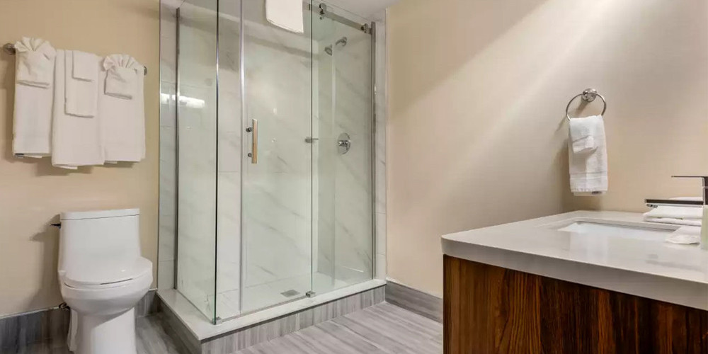 1-Night Stay + Winery and Dining Vouchers from Quality Inn & Suites