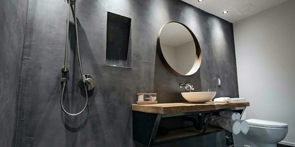 Summer getaway to Old Chelsea: Stay at Lofts du Village and access to Gatineau Park