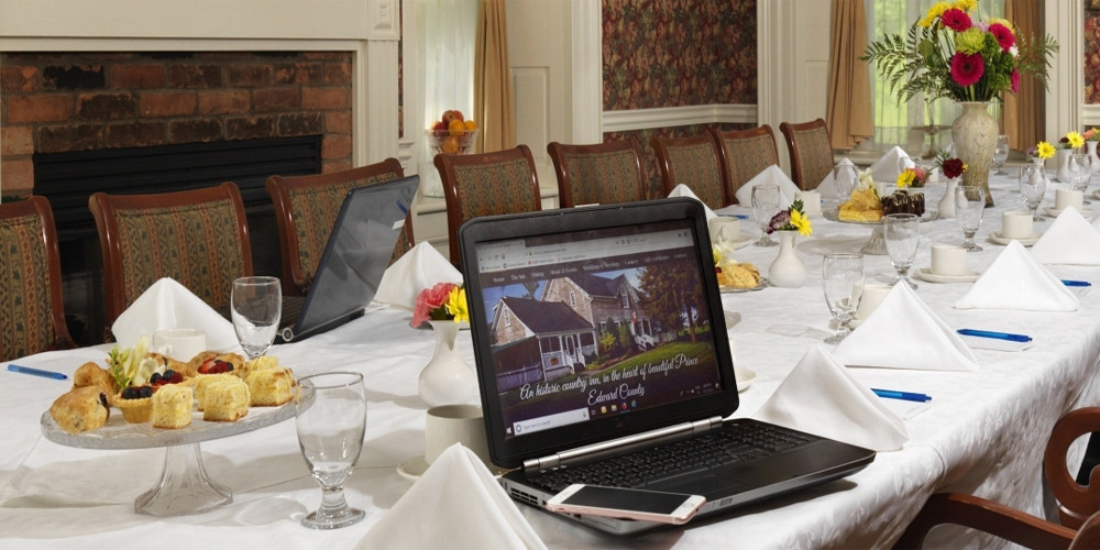 The Waring House Inn: 1-Night Stay or Stay with Cookery Class in Prince Edward County