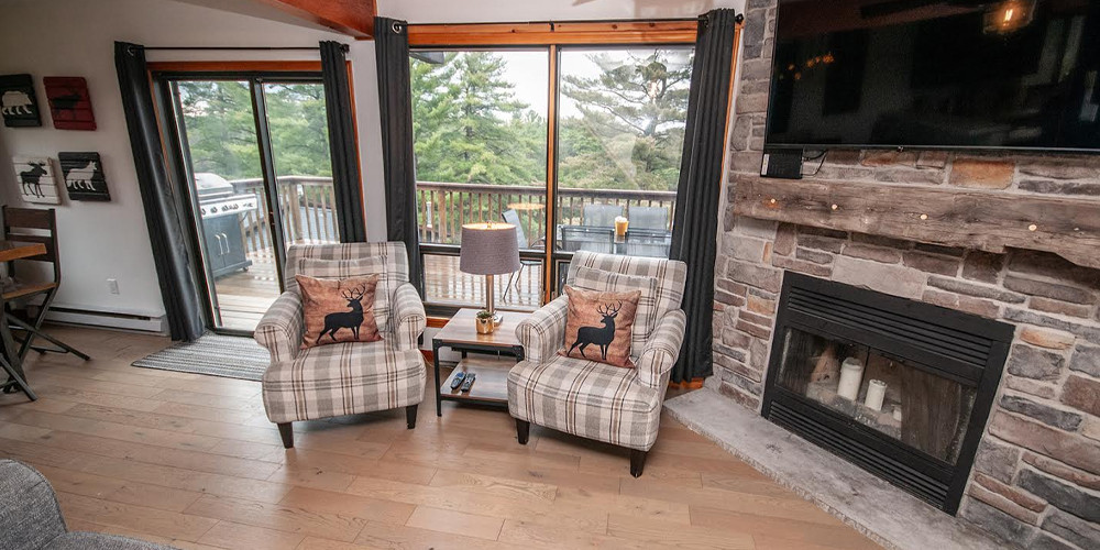 Lake Muskoka Chalet: 3-Night Stay in a Two-Bedroom Chalet with Private Hot Tub