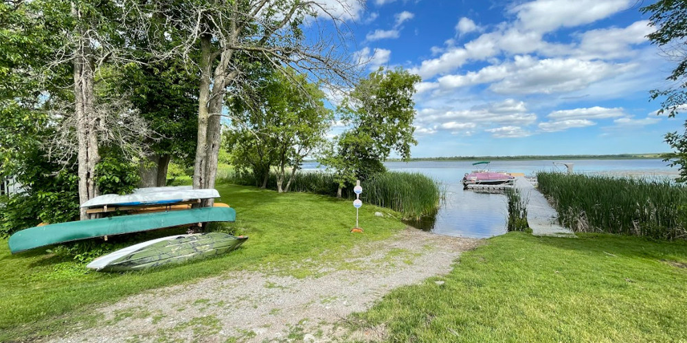 Catch More Resort: 2-Night Waterfront Cottage Stay on Ontario’s Scenic Lake