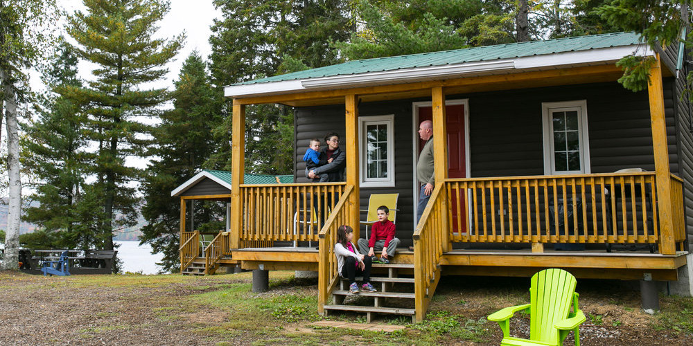 Edgewater: 2-Night Stay in a Cozy Cabin Minutes from Algonquin Park