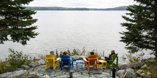 Edgewater: 3-Night Stay in a 3-Bedroom House for a Relaxing Getaway