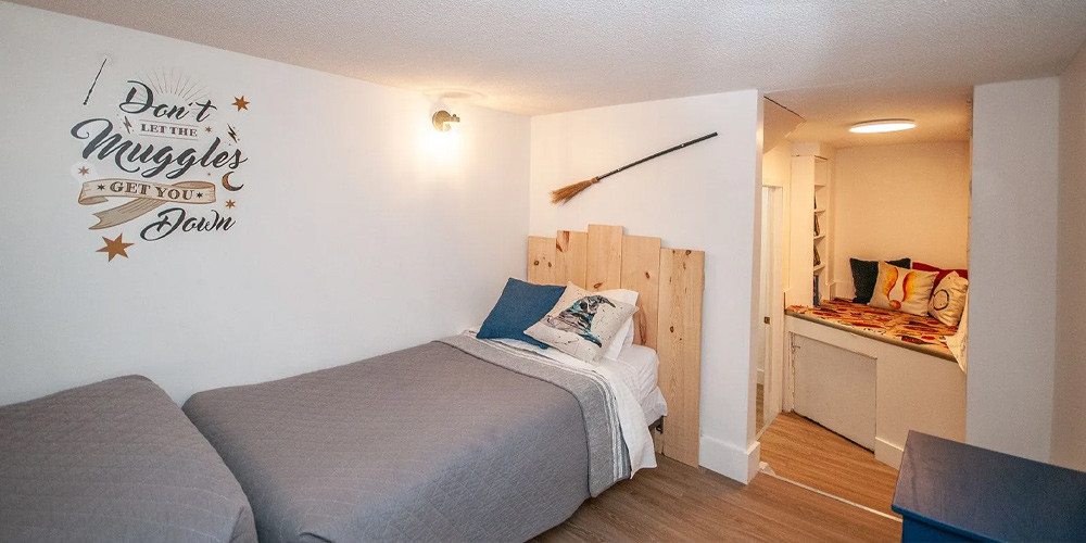 Lake Muskoka Chalet: 2-Night Stay in a Grand Chalet with Late Checkout + Gift Basket