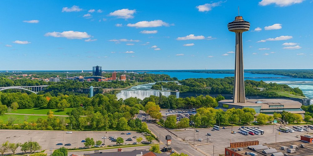 DoubleTree Niagara Falls: 1-Night Stay in a Cityview Room with 2 Queen Beds