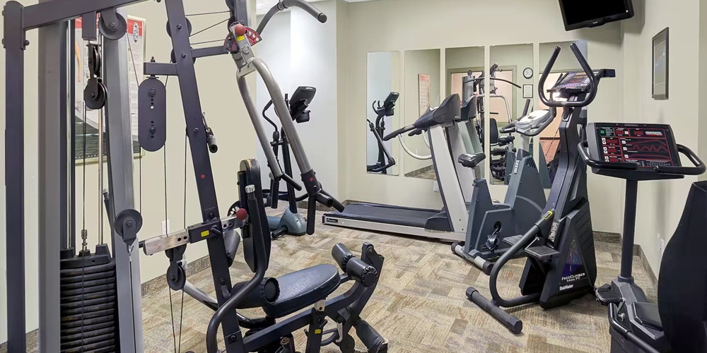 $55.80 & Up for a 1-Night Stay at the Ramada by Wyndham Niagara Falls